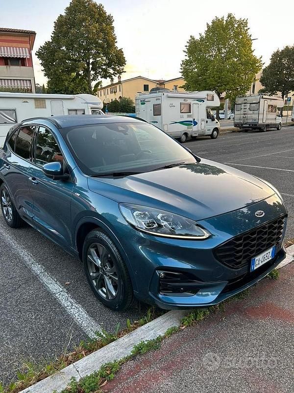 Usata Ford Kuga ST-Line X 120 CV (88 kW) 2020 Blu/azzurro SUV
