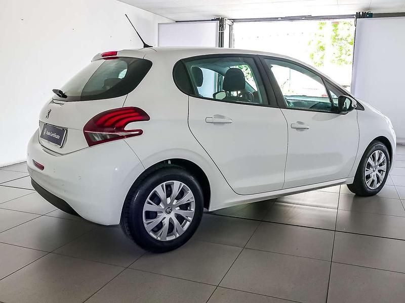 Usata Peugeot 208 Active 83 CV (61 kW) 2019 Bianco Utilitaria
