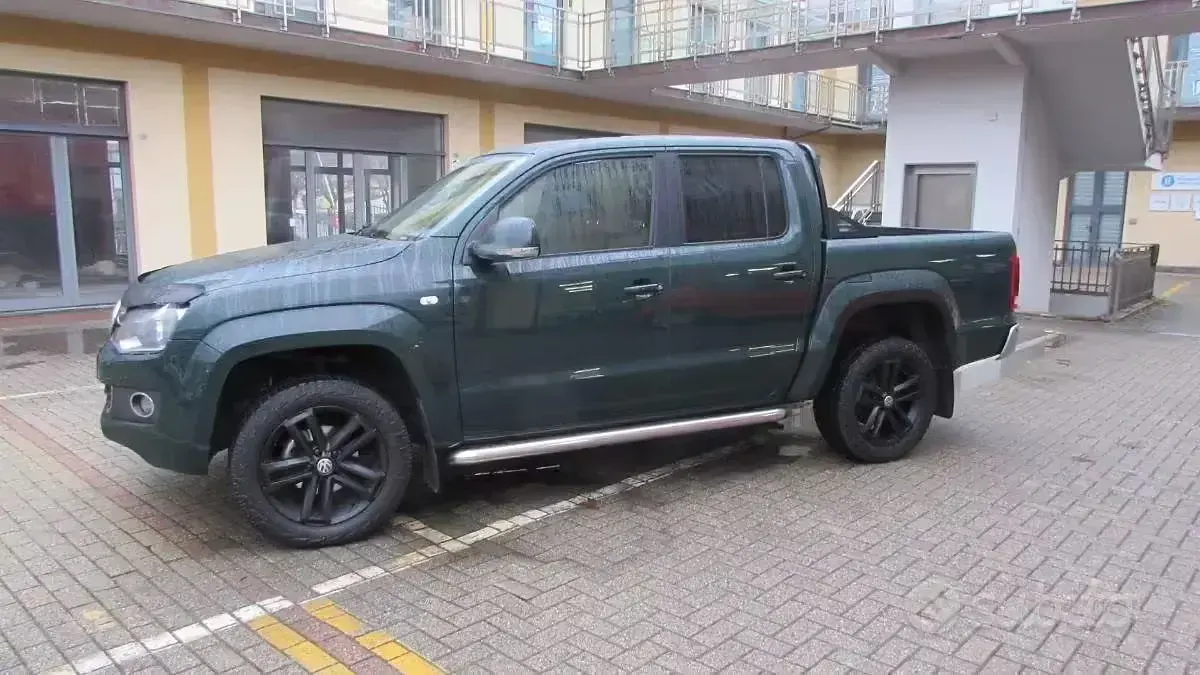 Usata VW Amarok 180 CV (132 kW) 2016 Verde Pick-up