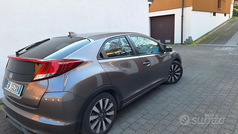 Usata Honda Civic Sport 120 CV (88 kW) 2014 Grigio Berlina