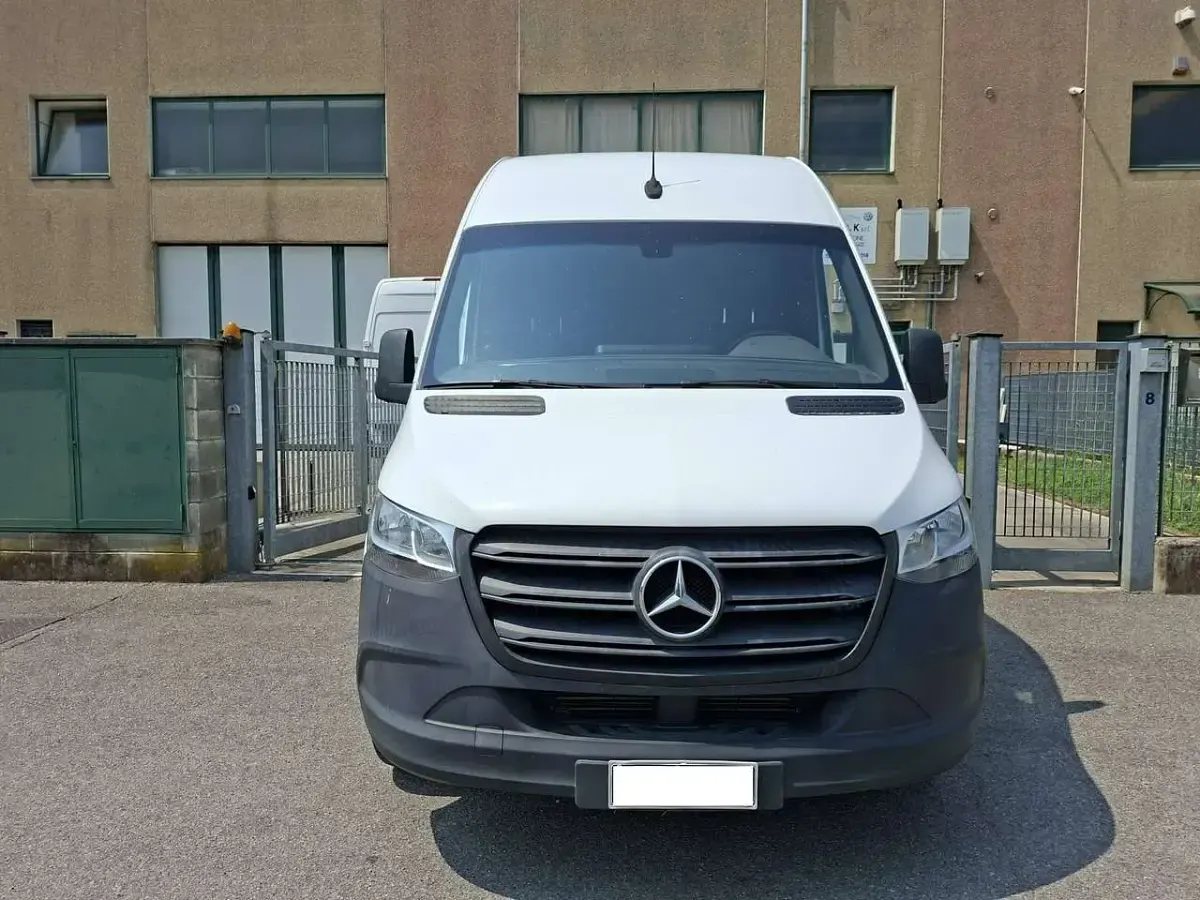 Usata Mercedes Sprinter 114 CV (83 kW) 2019 Bianco Furgone