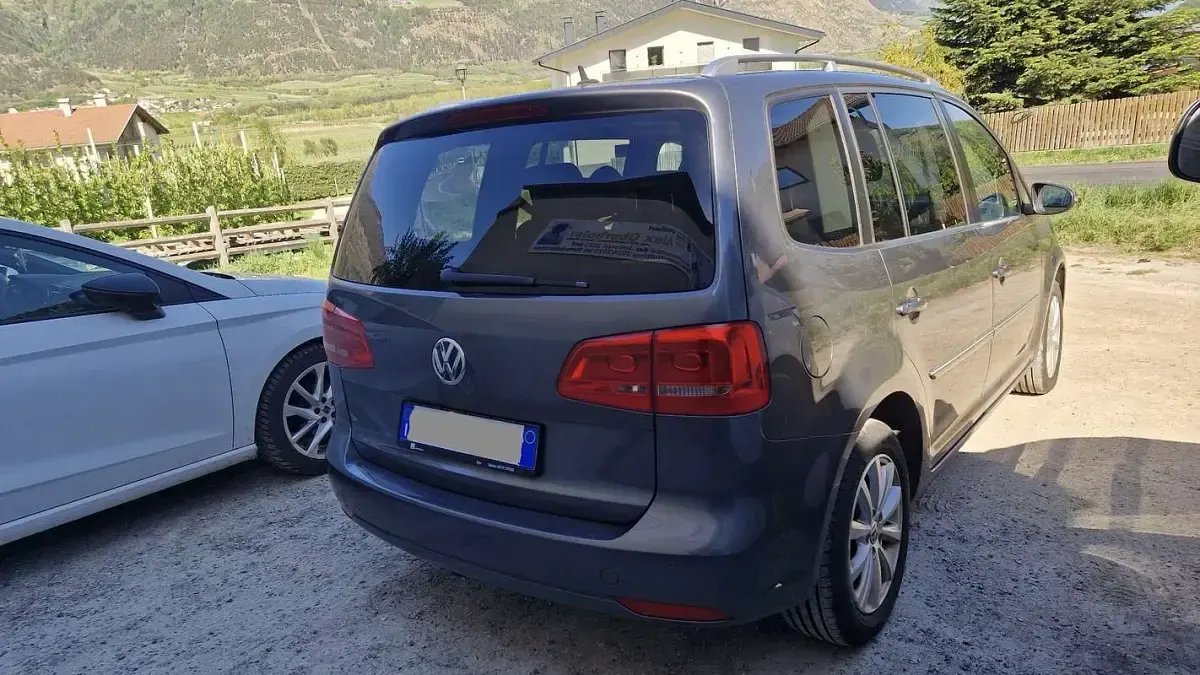 Usata VW Touran Highline 140 CV (102 kW) 2011 Monovolume
