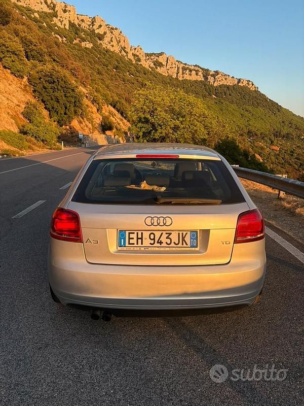 Usata Audi A3 170 CV (125 kW) 2011 Grigio Utilitaria