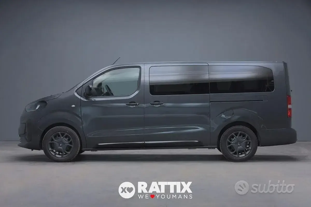 Usata Fiat Ulysse 132 kW (180 CV) 2025 Grigio scuro Monovolume