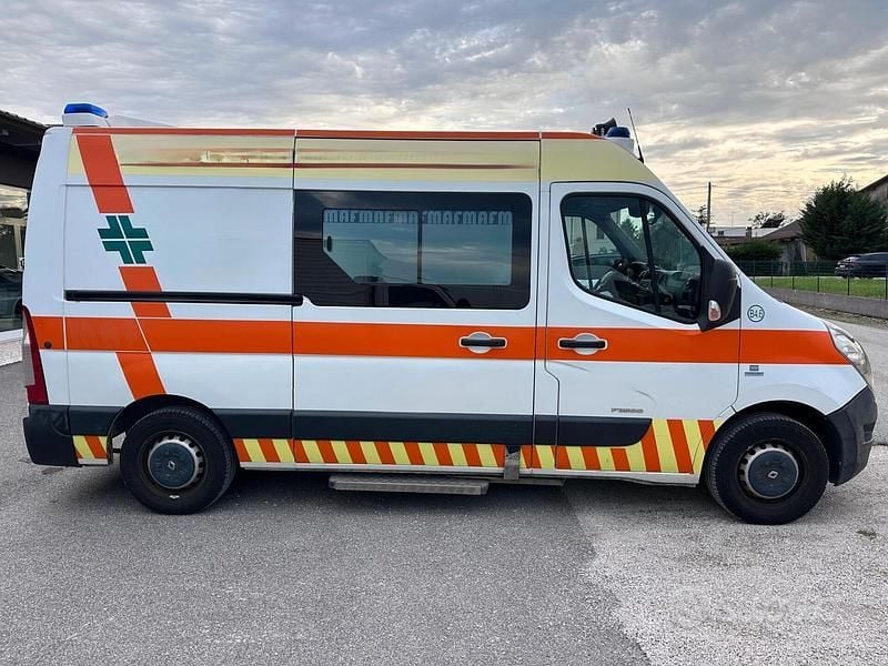 Usata Renault Master 125 CV (91 kW) 2011 Bianco Furgone
