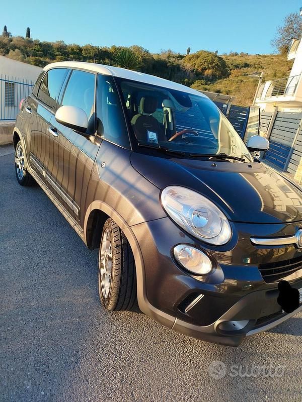 Usata Fiat 500L Trekking 105 CV (77 kW) 2015 Grigio Monovolume