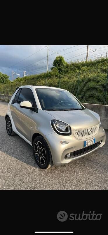 Usata Smart ForTwo Cabrio 90 CV (66 kW) 2017 Grigio Cabrio