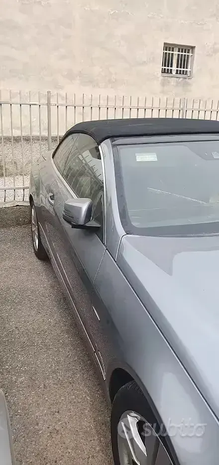 Usata Mercedes E200 184 CV (135 kW) 2013 Cabrio