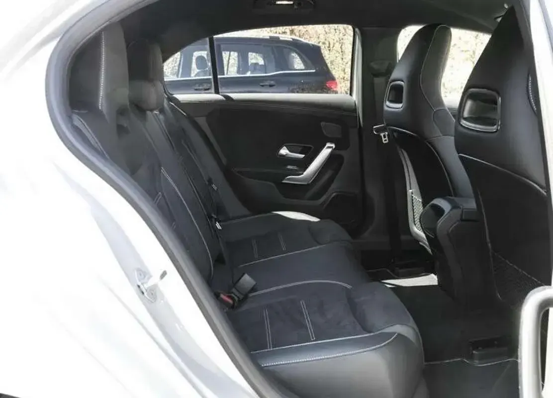 Usata Mercedes A200 Premium 150 CV (110 kW) 2021 Grigio Berlina