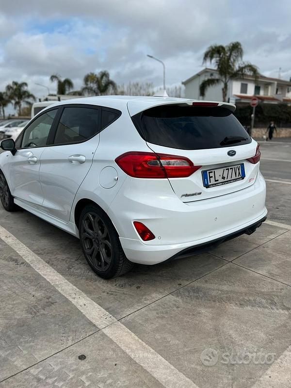 Usata Ford Fiesta ST-Line 2010 Utilitaria