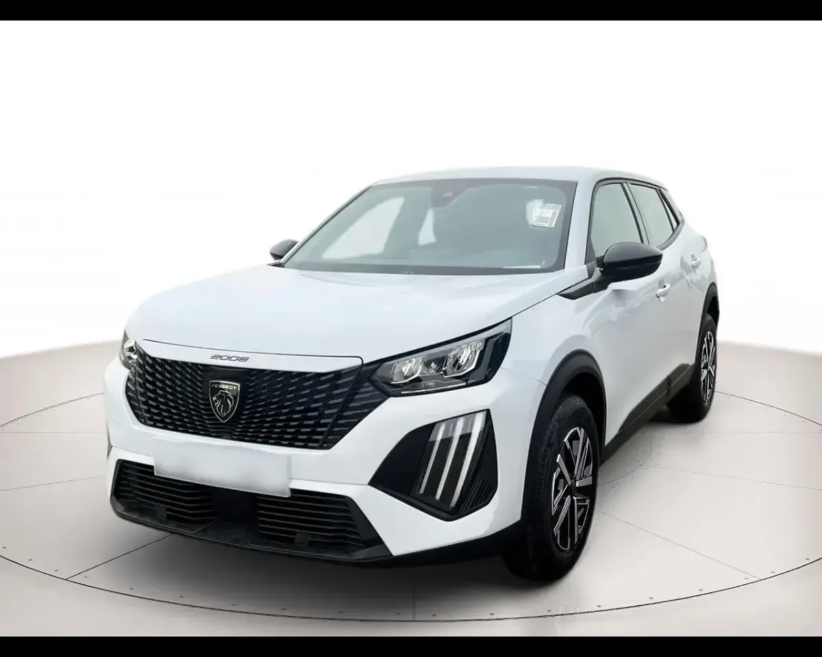 Usata Peugeot 2008 Active 102 CV (75 kW) 2025 SUV