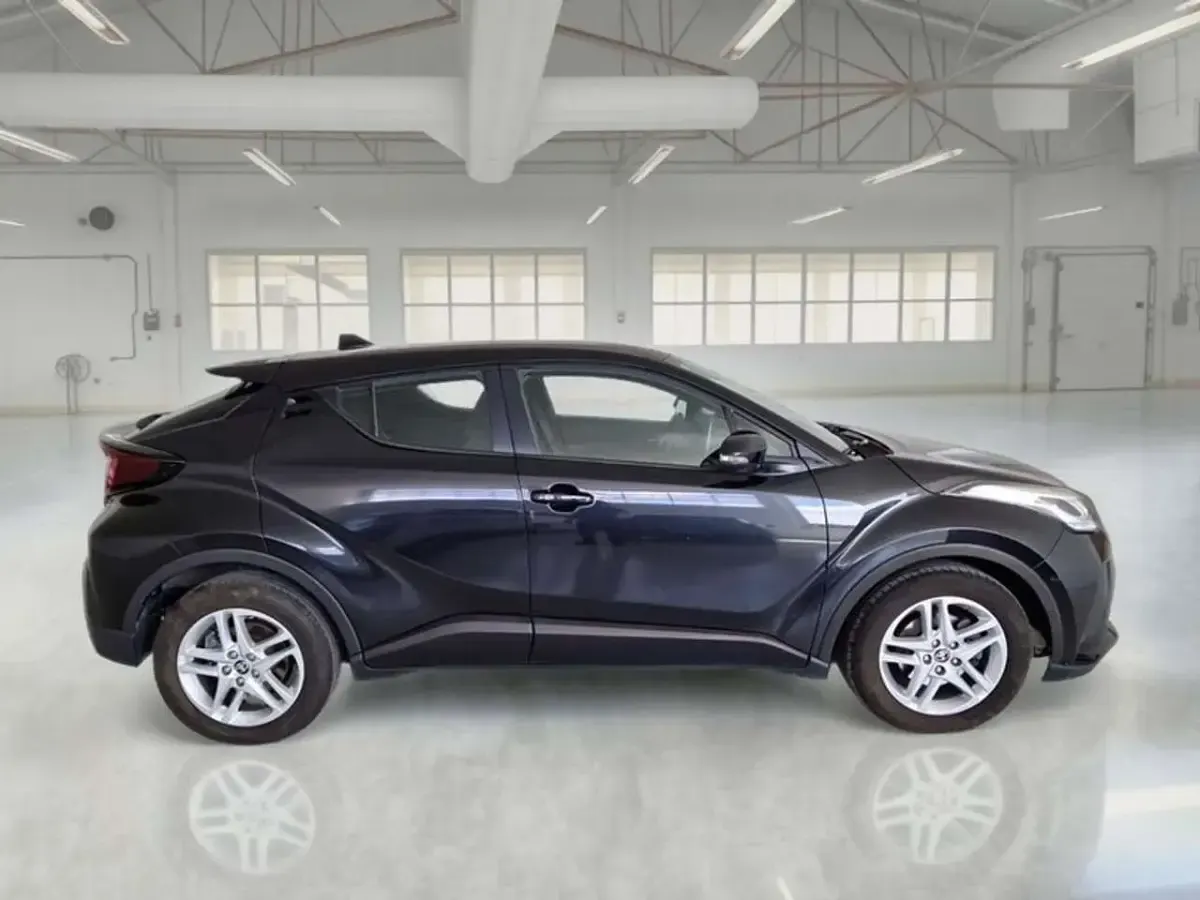Usata Toyota C-HR Business Edition 98 CV (72 kW) 2022 Nero SUV