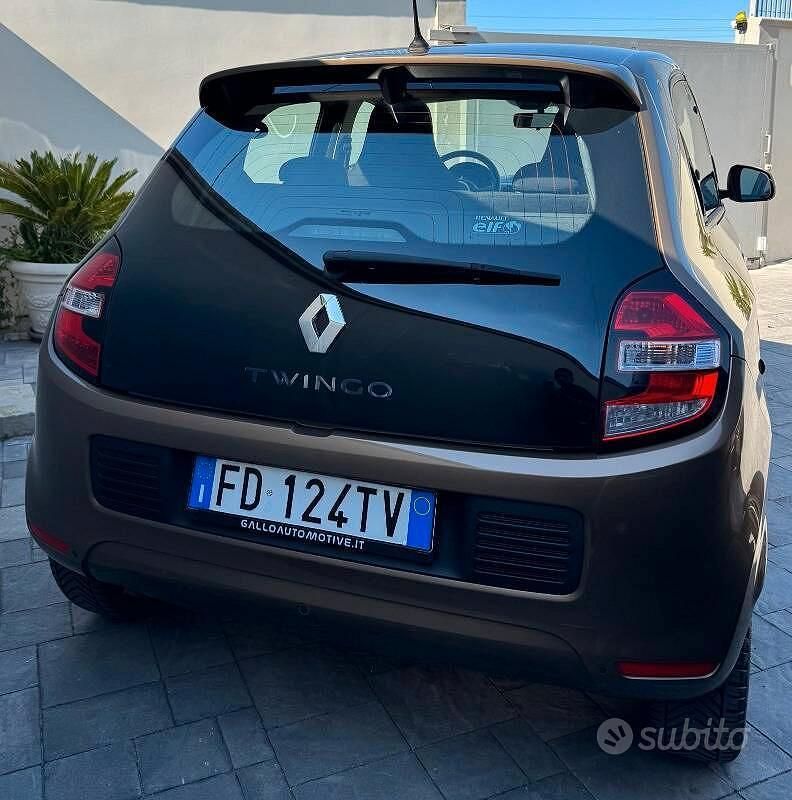 Usado Renault Twingo SE 69 HP (50 kW) 2016 Citadino