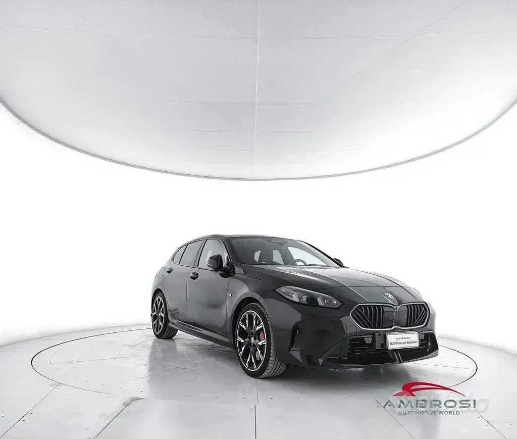 Usata BMW 118 M Sport 150 CV (110 kW) 2025 Nero Utilitaria