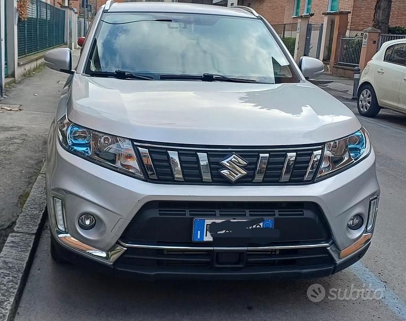 Usata Suzuki Vitara 103 CV (75 kW) 2019 Grigio SUV