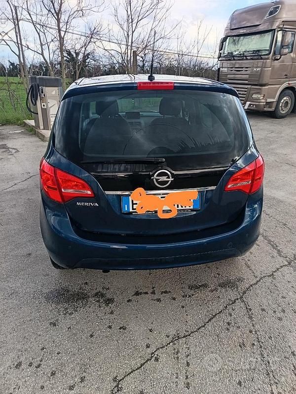 Usata Opel Meriva 120 CV (88 kW) 2014 Monovolume