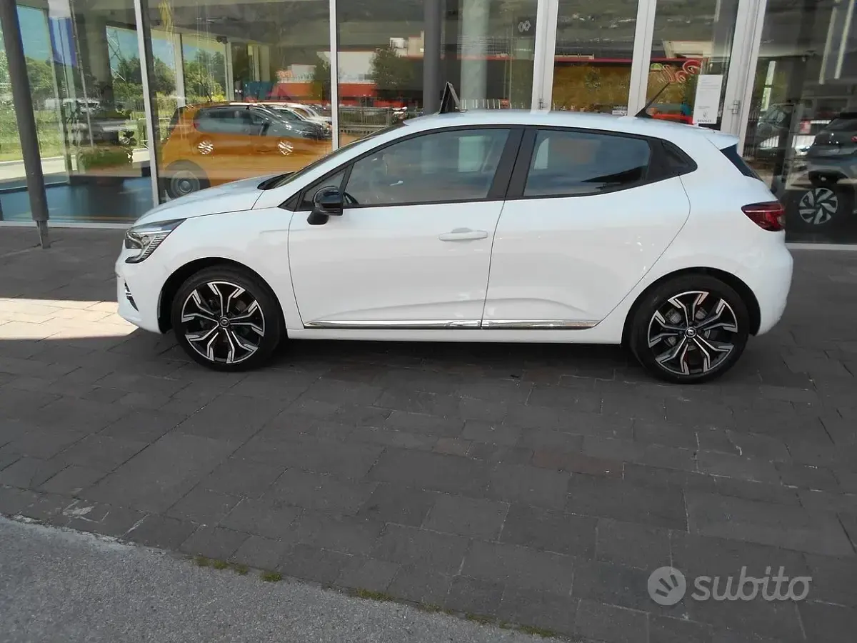 Usata Renault Clio 100 CV (73 kW) 2020 Bianco Utilitaria