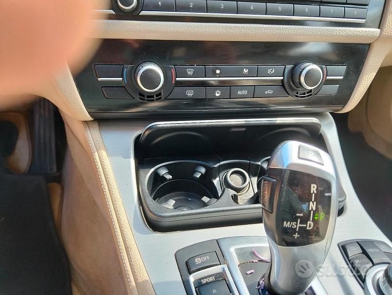 Usata BMW 523 204 CV (150 kW) 2011 Berlina