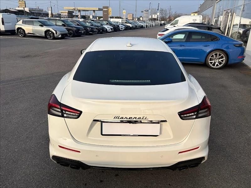 Usata Maserati Ghibli 430 CV (316 kW) 2023 Bianco Berlina