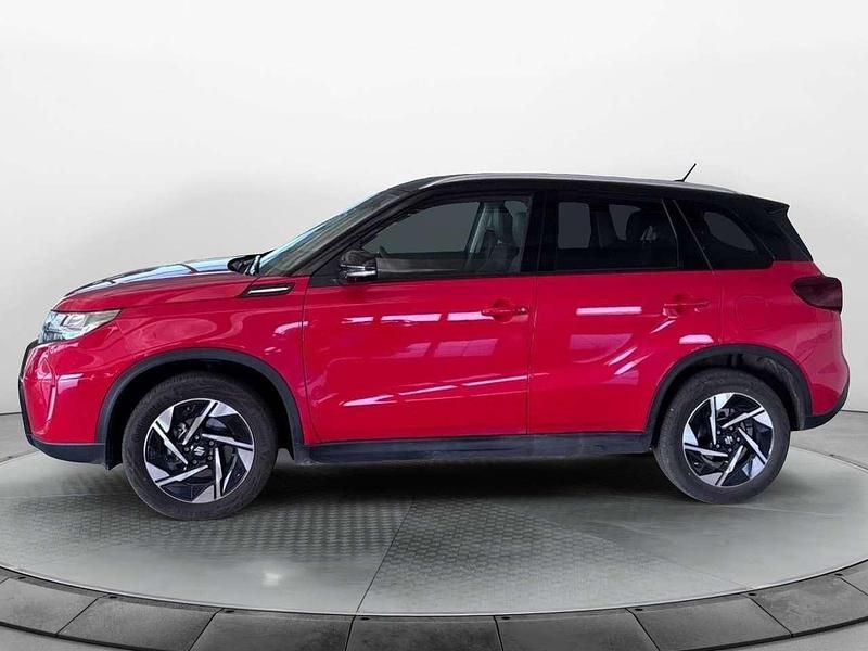 Usata Suzuki Vitara 110 CV (80 kW) 2025 Rosso SUV