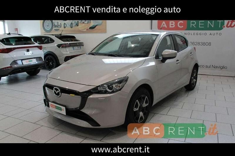 Usata Mazda 2 Center-Line 75 CV (55 kW) 2024 Beige Berlina