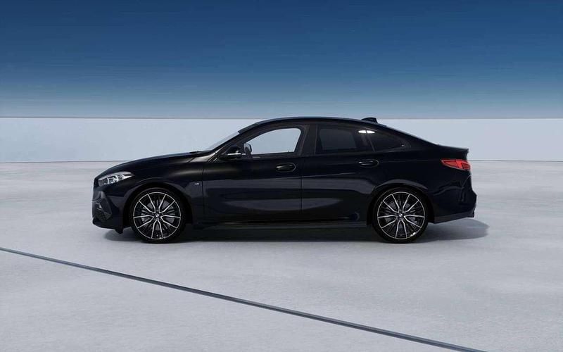 Nuova BMW 220 M Sport 178 CV (130 kW) 2025 Black sapphire Coupé