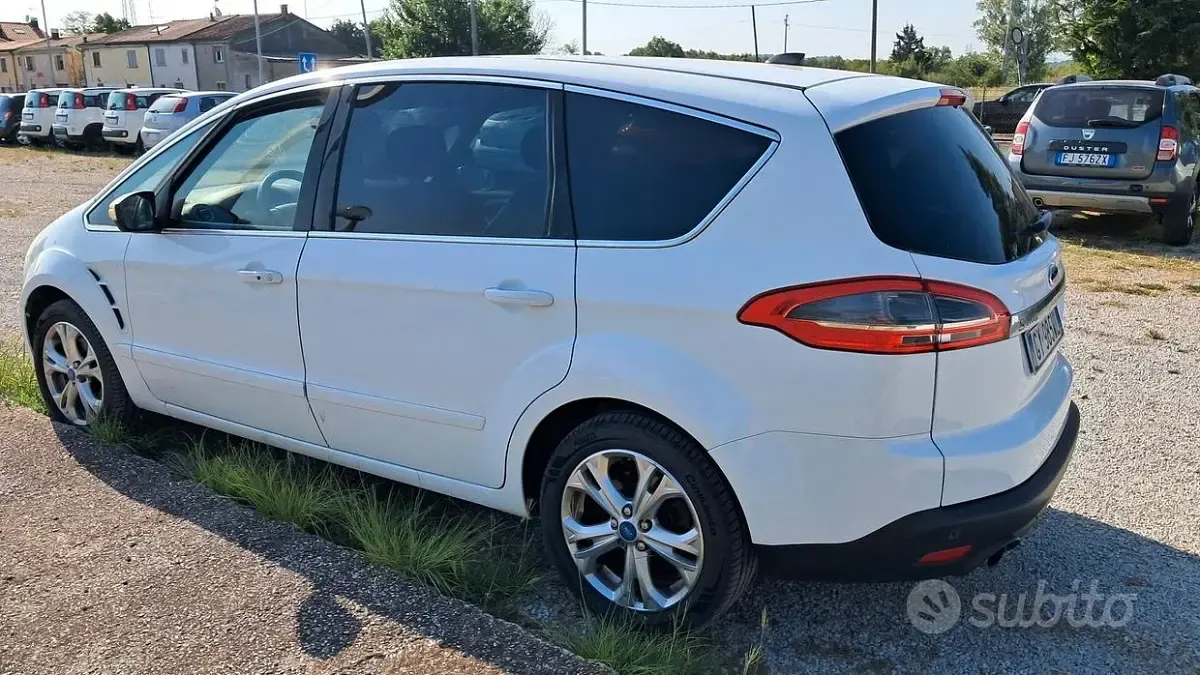 Usata Ford S-MAX Titanium 200 CV (147 kW) 2011 Bianco Monovolume