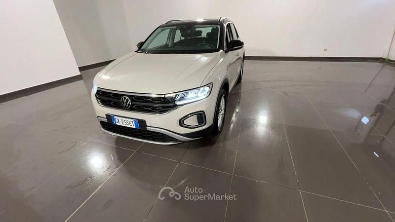 Usata VW T-Roc Life 151 CV (111 kW) 2022 Bianco(met.) SUV