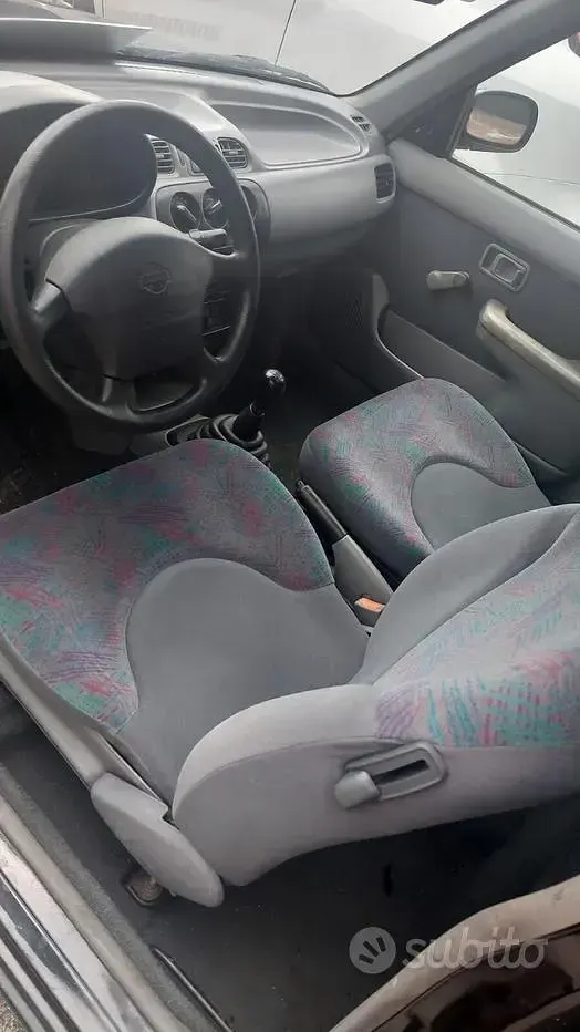 Usata Nissan Micra 54 CV (39 kW) 1999 Nero Utilitaria