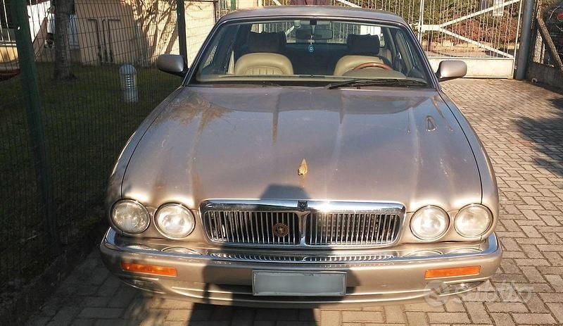 Usata Jaguar XJ 211 CV (155 kW) 1995 Berlina