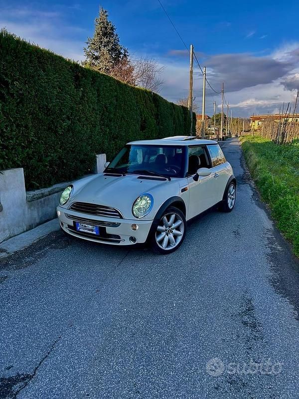 Usata Mini Cooper 116 CV (85 kW) 2005 Utilitaria