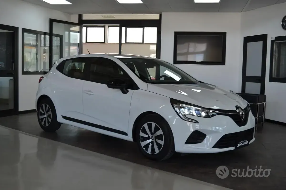 Usata Renault Clio V Equilibre 101 CV (74 kW) 2023 Bianco Berlina