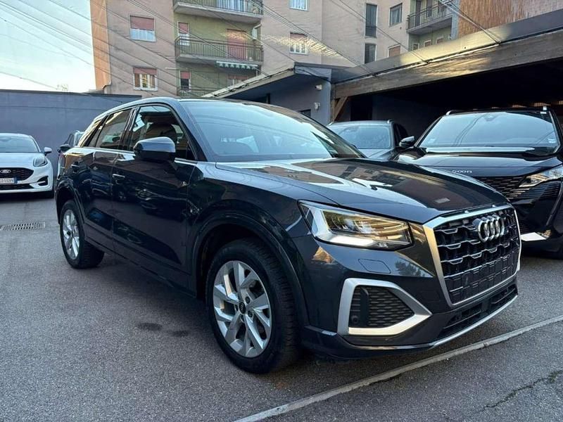 Usata Audi Q2 Advanced Plus 150 CV (110 kW) 2023 Grigio SUV