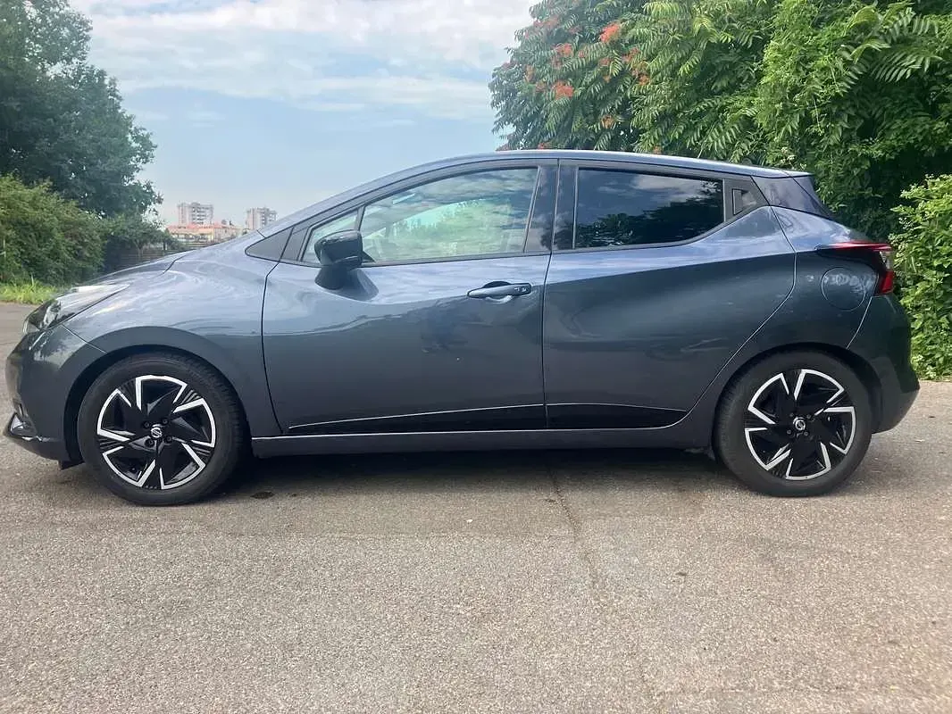 Usata Nissan Micra 90 CV (66 kW) 2022 Grigio Utilitaria