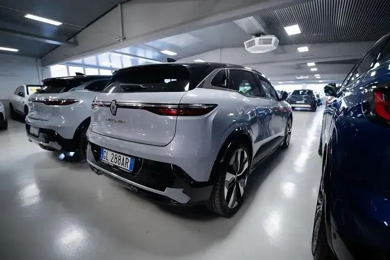 Usata Renault Mégane Techno 159 kW (217 CV) 2022 Grigio