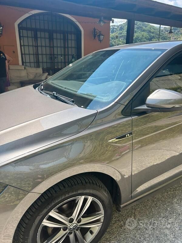 Usata VW Polo R-line 2021 Grigio Berlina