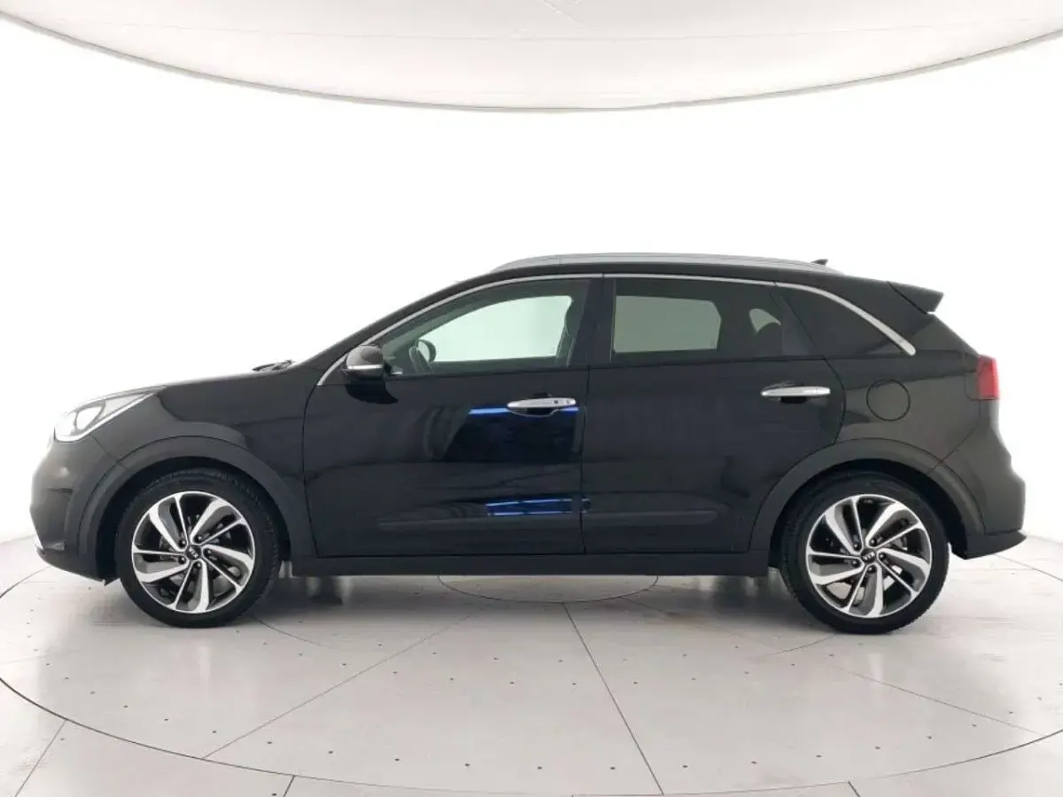Usata Kia Niro Style 105 CV (77 kW) 2016 Nero SUV