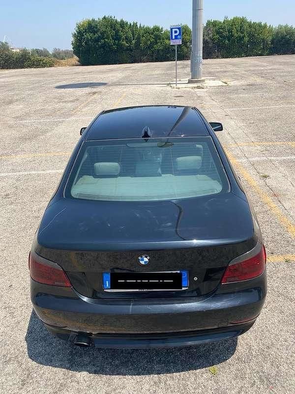 Usata BMW 520 Comfort Edition 163 CV (119 kW) 2005 Nero Berlina