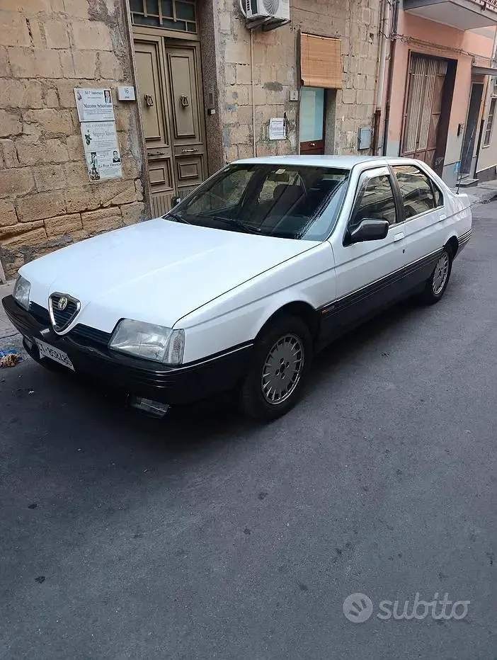 Usata Alfa Romeo 164 145 CV (106 kW) 1989 Berlina
