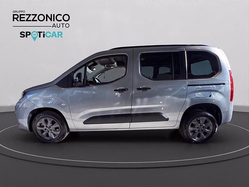 Usata Opel Combo Life Edition+ 102 CV (75 kW) 2023 Grigio metallizzato