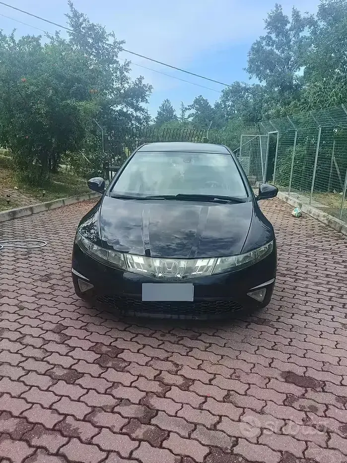 Usata Honda Civic 140 CV (102 kW) 2006 Nero Berlina