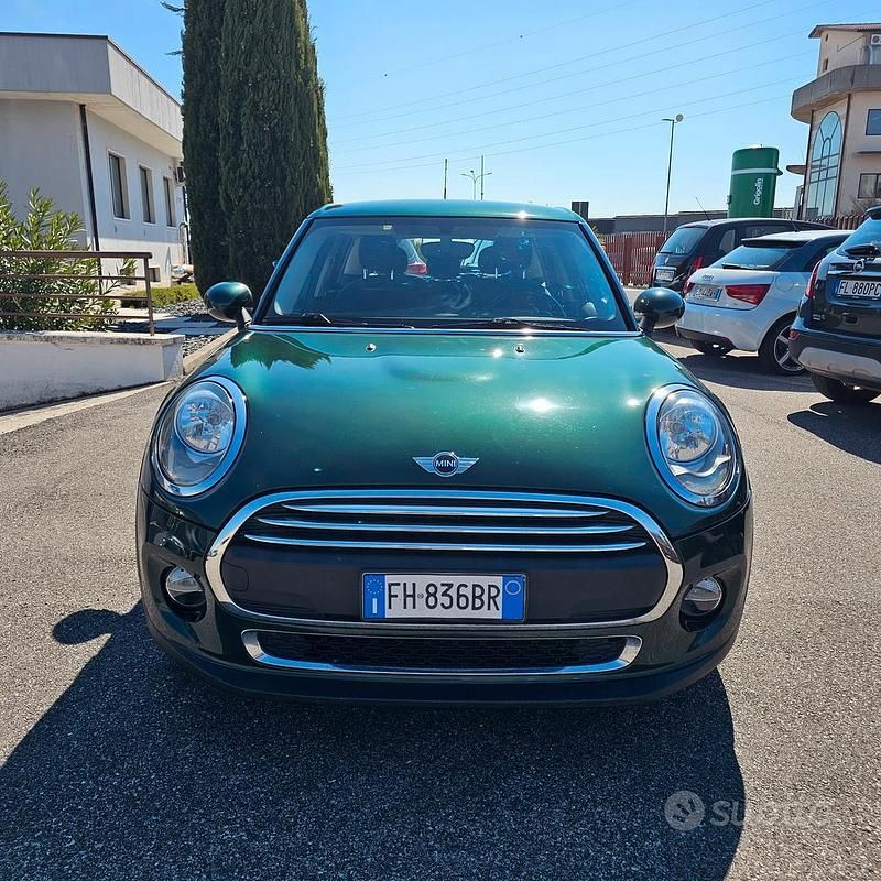 Usata Mini One D Hype 95 CV (69 kW) 2017 Verde Utilitaria