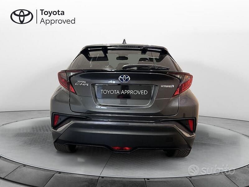 Usata Toyota C-HR Trend 122 CV (89 kW) 2022 Grigio SUV