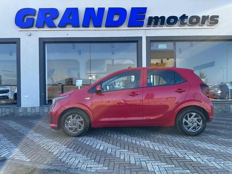 Nuova Kia Picanto Urban 67 CV (49 kW) 2025 Rosso Utilitaria