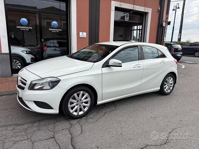 Usata Mercedes A160 Executive 89 CV (65 kW) 2015 Bianco Berlina