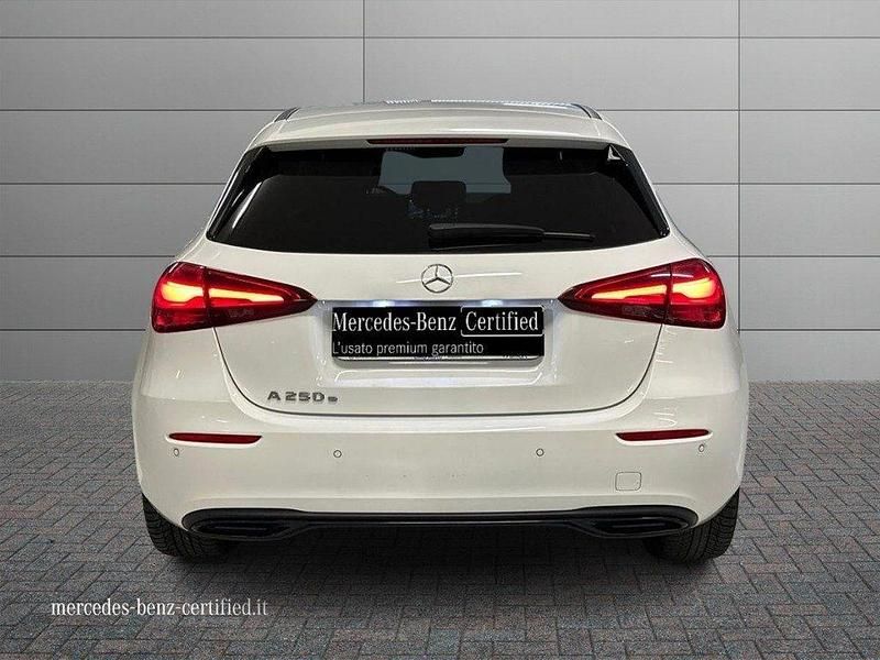 Usata Mercedes A250 Advanced 163 CV (119 kW) 2023 Bianco Berlina