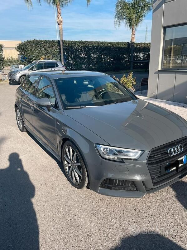 Usata Audi A3 Sport 184 CV (135 kW) 2018 Grigio Berlina