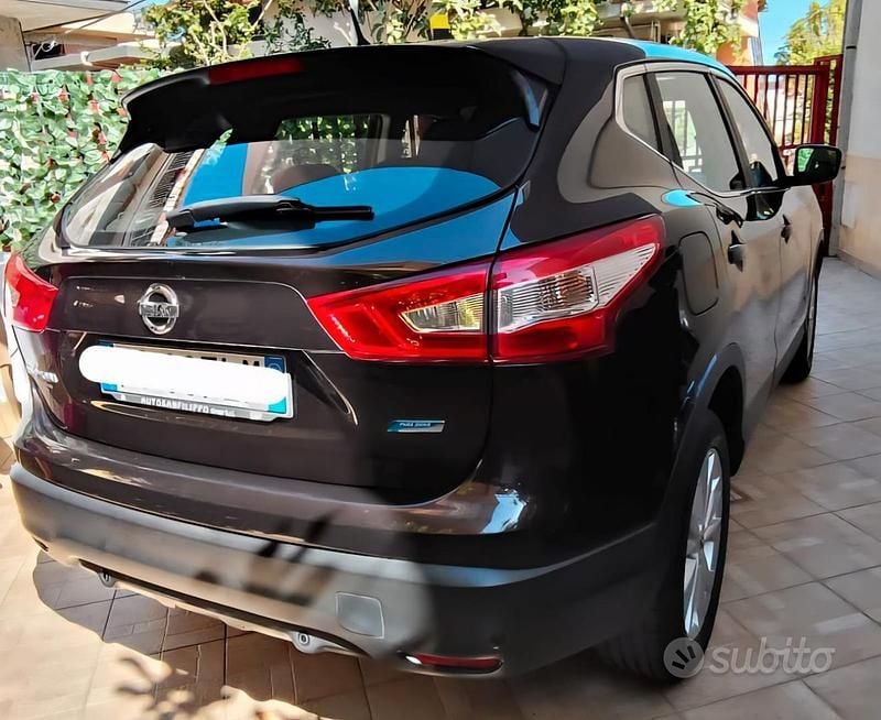 Usata Nissan Qashqai Tekna 110 CV (80 kW) 2016 SUV