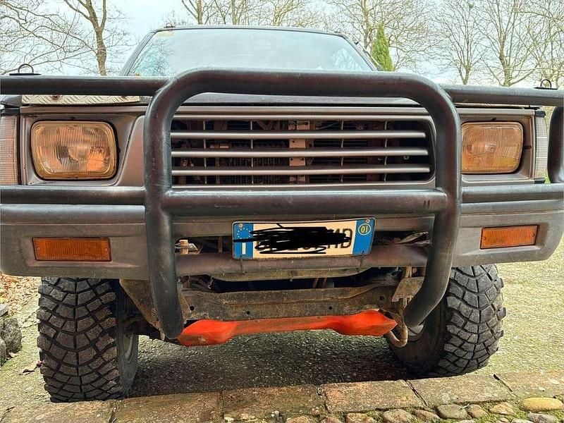 Usata Mitsubishi L200 87 CV (63 kW) 1996 Grigio Pick-up
