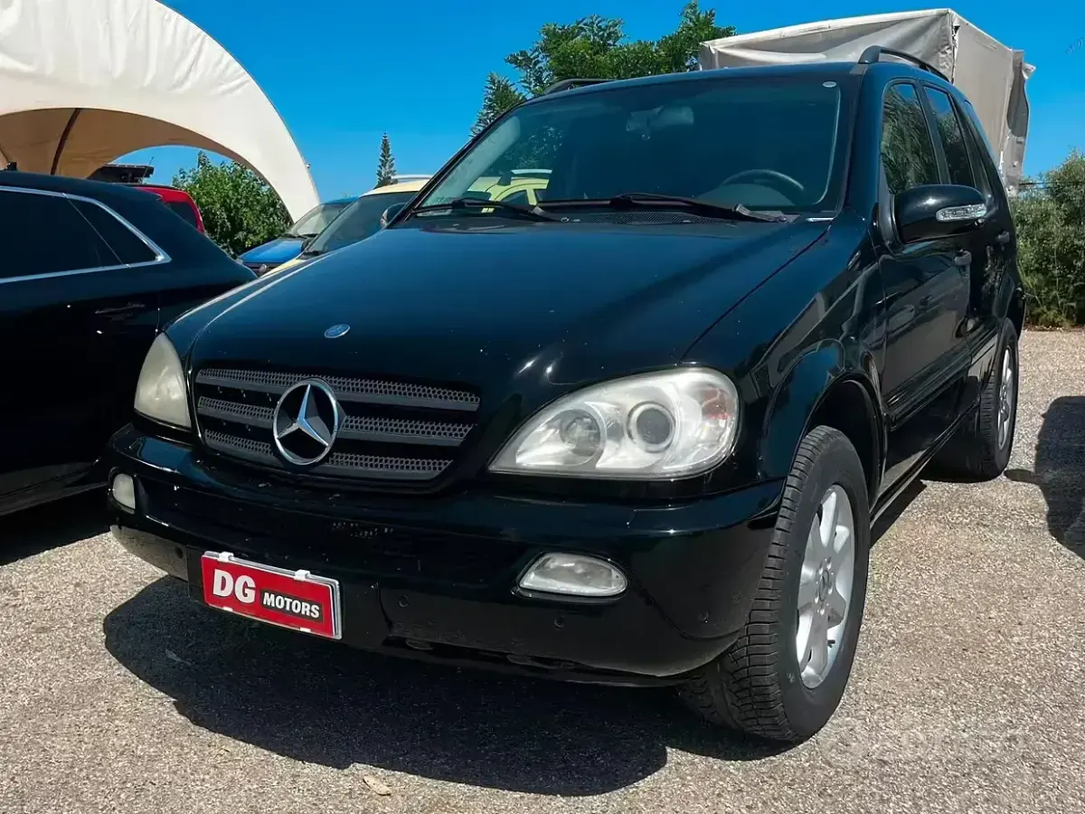 Usata Mercedes ML270 SE 163 CV (119 kW) 2004 SUV